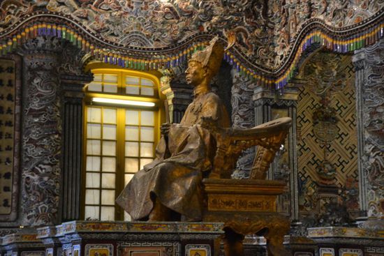 Vergoldete Bronzefigur