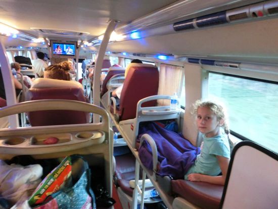 Im sleeping bus nach Hanoi