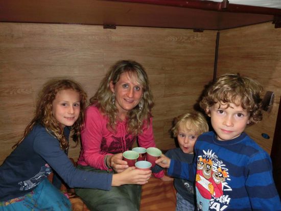 Tea time: Gute Fahrt, Geburtstagsende...Gn8