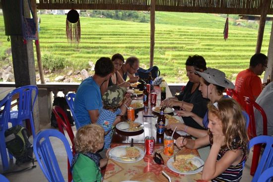 Mittag beim Neuseeländer am Flussufer