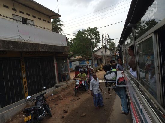 Stellenweise ist der Bus recht voll...