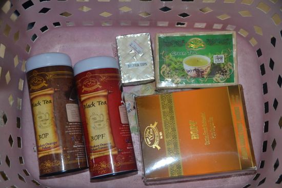 Einkauf - White Tea, Green Tea, Black Tea