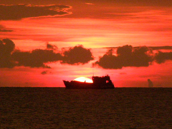 Sonnenuntergang vor unserer Haustuer