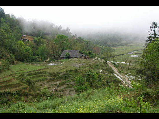 Auf unserem Weg durchs Dorf