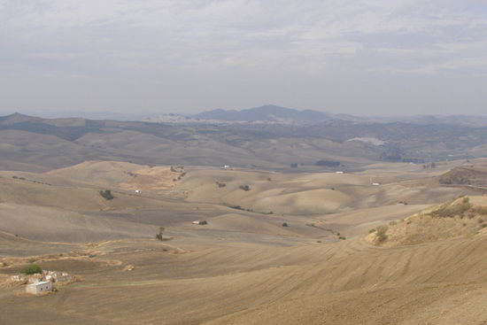 Blick über die Landschaft zwischen Montecorte und Setenil