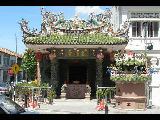 Einer der zahlreichen chinesischen Tempel