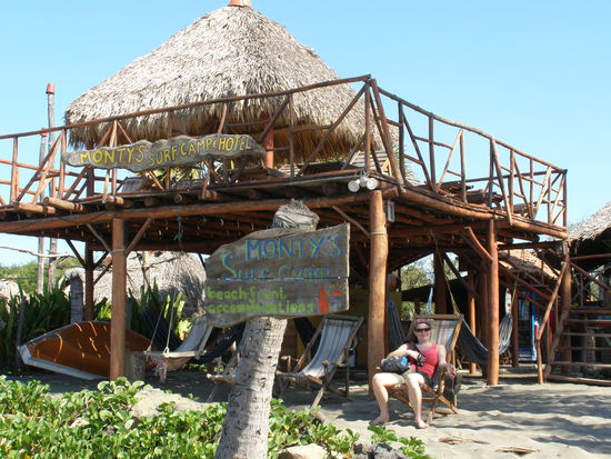 Monty´s Beach Hotel