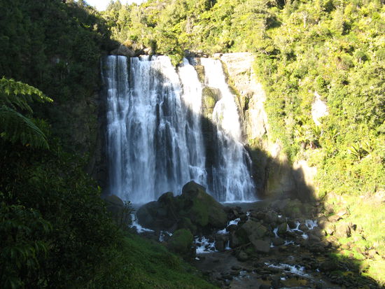 "Marokopa Falls"