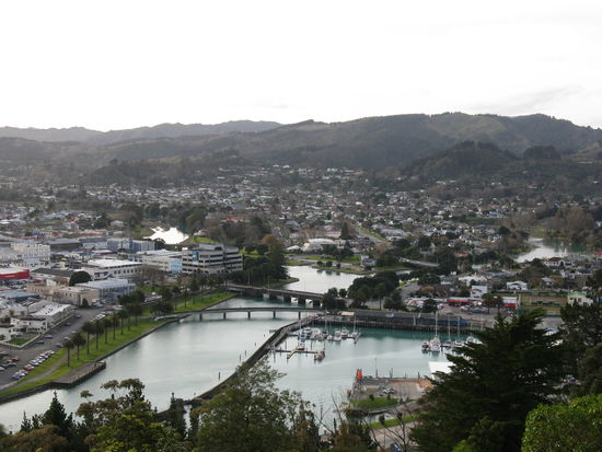 Blick vom "Kaiti Hill" auf "Gisborne".