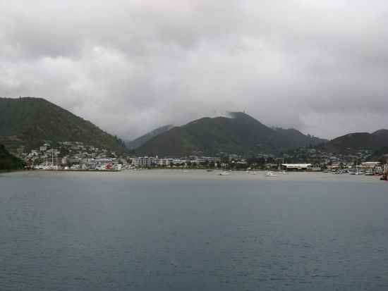 Einfahrt nach "Picton".