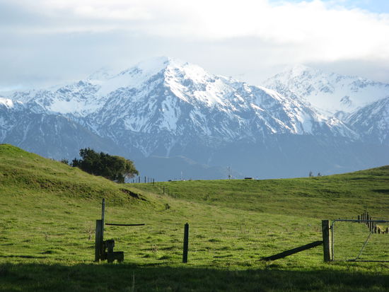 Bayrische Alpen? Nein, Panorama auf dem Weg zur "Whalers Bay".