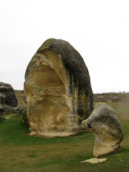 Einer von vielen "Elephant Rocks" im "Waitaki Valley".