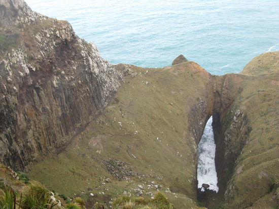 Die Wanderung fuehrt entlang der Klippen zu "Lovers Leaps"...