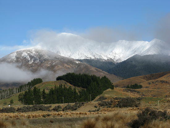 Beeindruckendes Bergpanorama auf dem Weg nach "Te Anau".