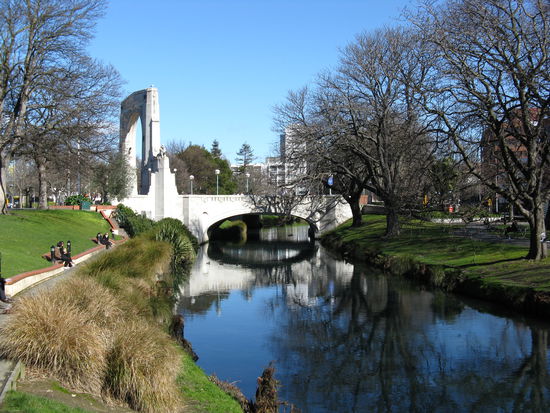 Der "Avon" verleiht "Christchurch" eine gruene Lunge.