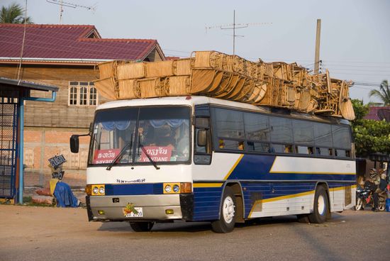 Dies ist unser Bus, kein Möbeltransporter.