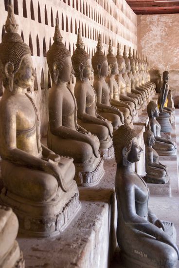 Bilder vom Wat Si Saket.