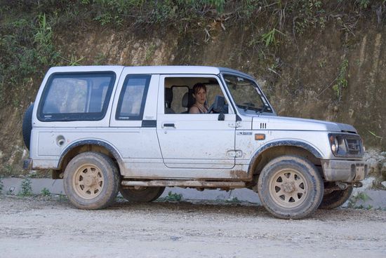 Unser Jeep, verdreckt, wie es sich für einen Jeep gehört.