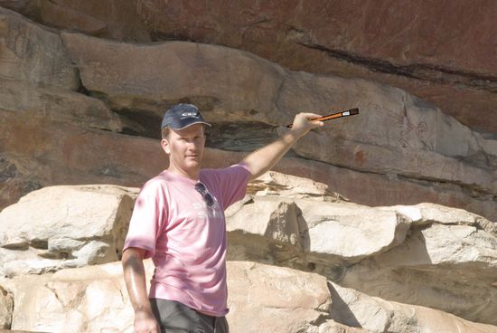 Ubirr Rock. Hier versucht sich Mirko als Künstler.