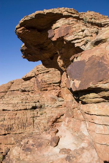 Hoffentlich hat der Architekt die Statik für dieses Bauwerk richtig bemessen.