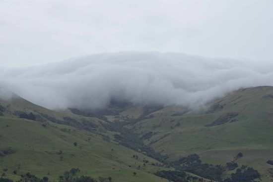 Ja, und so schnell kann das Wetter in Neuseeland wechseln, wie hier am Tag unserer Abfahrt von Akaroa.