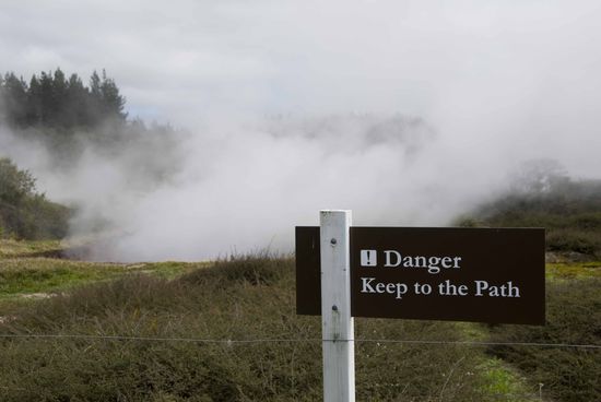 Keine Angst, wir gehen da nicht näher heran, wir wollen ja schließlich nicht in der Hölle landen!!! Bilder von „Craters of the Moon“.