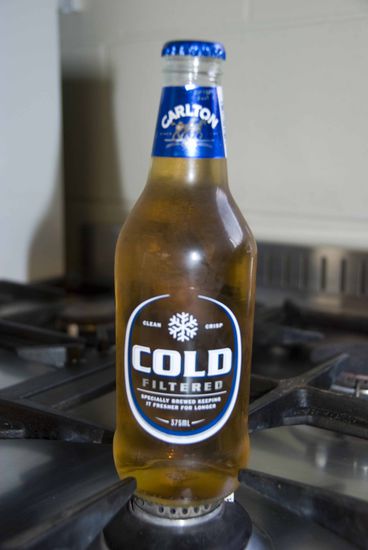 Neuseeland: Carlton Cold filtered Beer aus Australien, 0,80 Euro für 0,375 Liter-Flasche, 4,6% alc./vol., Note 3,8.