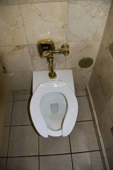 USA, Klo im Hotel „The Venetian“.