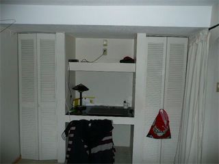 Mein Schrank und mein Office