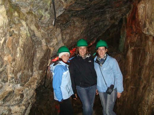 Am tiefsten Punkt in der Höhle „Trou de la Fee“