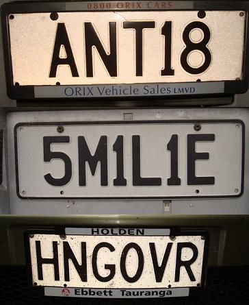 „Ant-one-eight“ = Antoinette
Die anderen findet ihr selber heraus