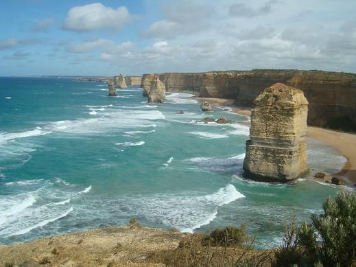 „Twelve Apostles“