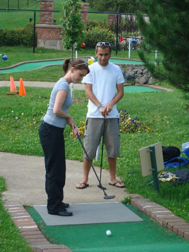 Jeff und Madita konnten keinen grossen
Minigolf Erfolg verzeichnen.
