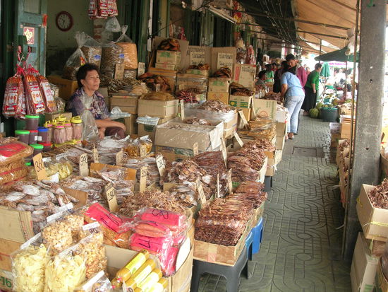 getrocknete Fische... Sehr gewoehnungsbeduerftiger Geruch...