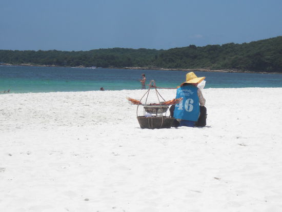 White Sand Beach auf Koh Samed... Er traegt seinen Namen zurecht!