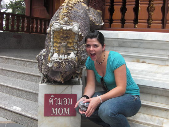 Auch Julia kann wie ein Drache bruellen! 