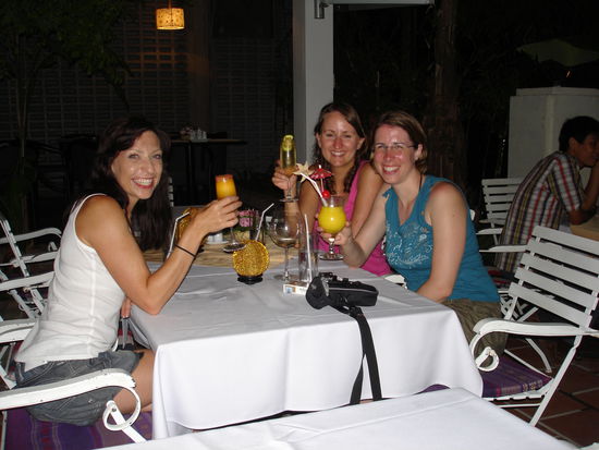 Nach einem super Essen und vor dem Sailing Club