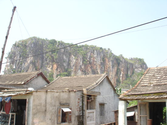Marmor Mountains aus dem Bus. Waer eh zu heiss gewesen.