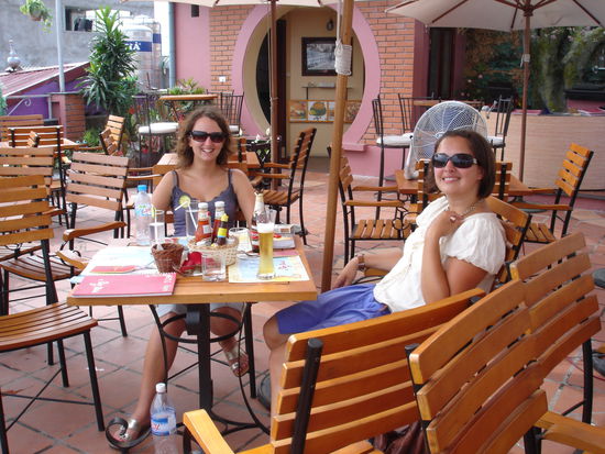 Ueber den Wolken von Hanoi. Noch bei Sonnenschein.