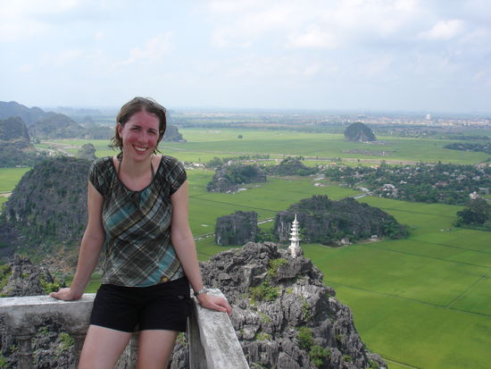 Gluecklich und durchnaesst.