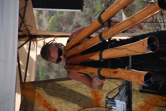 Mein erster Eindruck von Didgeridoo"s - das rockt...