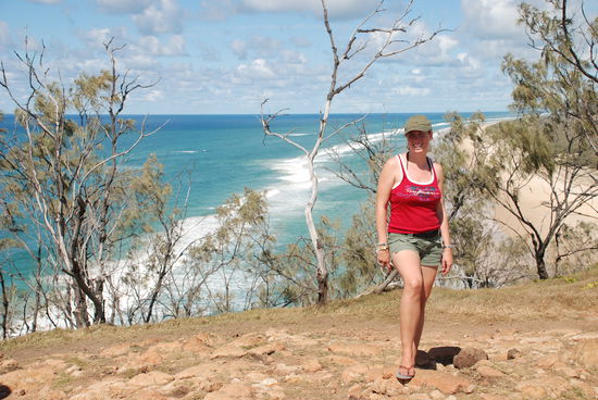 Irgendwie ist an und auszieh wetter. Aber auf jeden Fall waermer als bei Airleie Beach, also nix da mit den letzten warmen Stunden