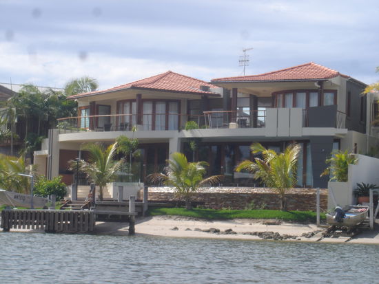 Haben Sie vielleicht einen 30jahrigen Sohn???