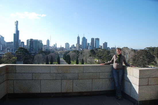 Die Skyline vom Shrine of Remembrance aus