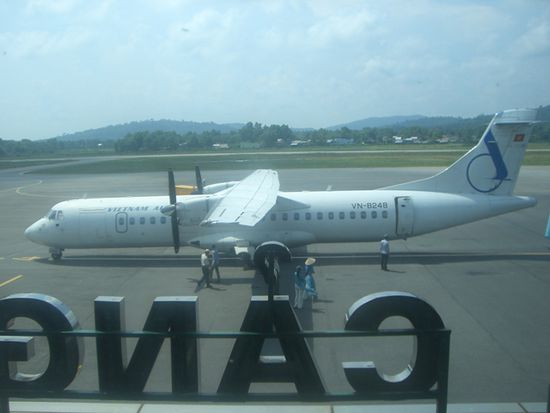 ...und dann gings auch schon mit diesem neuen Luxusjet zurueck nach Saigon!
7 Tage super Wetter auf Phu Quoc- und der einzige der in Saigon auf mich gewartet hat, war der Regen!