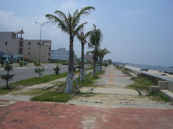 moderne Strandpromenade