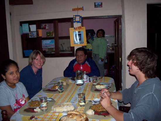 Leslie,Amanda,Oscar,Mayra und Doug