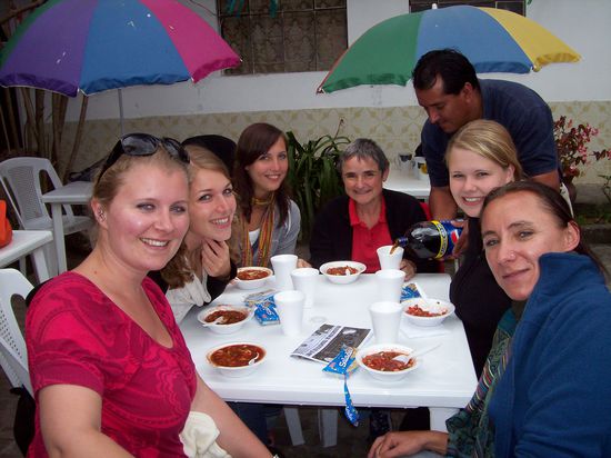 meine Maedels,Katja,Anna-Lena,Evelyn,der Lehrer Jose,Navina und Kerstin