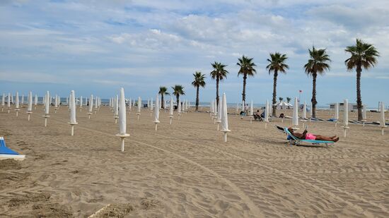 in Sottomarina wird der Strand eingewintert