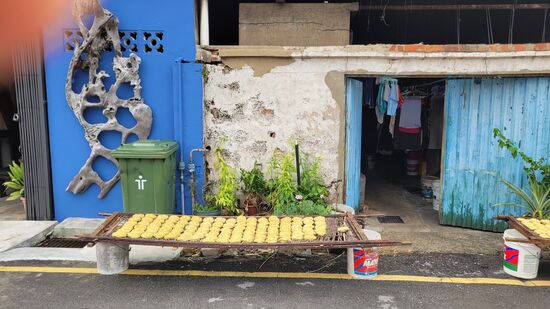 hier werden Nudeln getrocknet